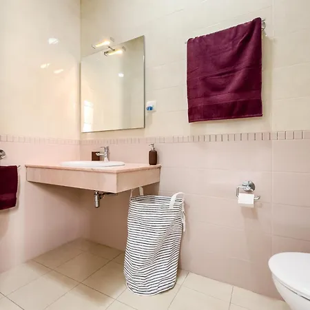 Habitación 3 Ramblas Con Baño Apartamento Barcelona